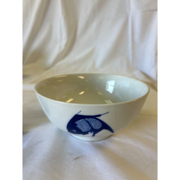 Vintage White Ceramic Bowl With Blue Koi Fish Design 5" Diameter - Picture 1 of 2